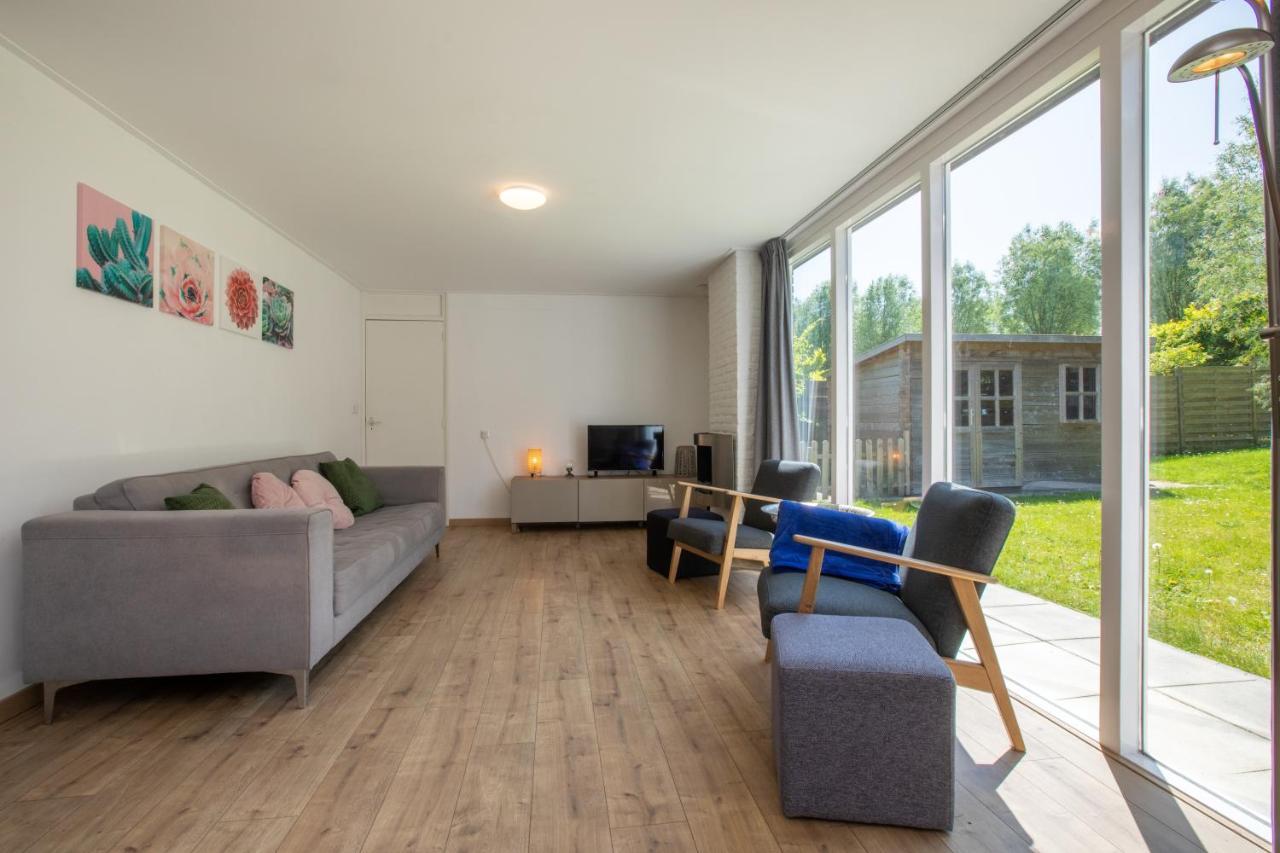 Inlaag 20 Vakantiehuis *